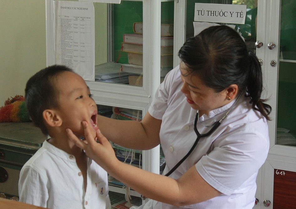 Chăm sóc sức khỏe ban đầu cho học sinh tại Trường Mầm non Ea Bung (huyện Ea Súp). 