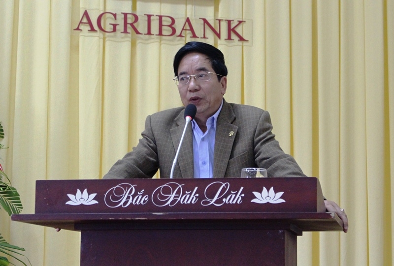 Đồng chí Tăng Hải Châu,Giám đốc Ngân hàng Nhà nước Việt Nam Chi nhánh tỉnh Đắk Lắk phát biểu tại hội nghị