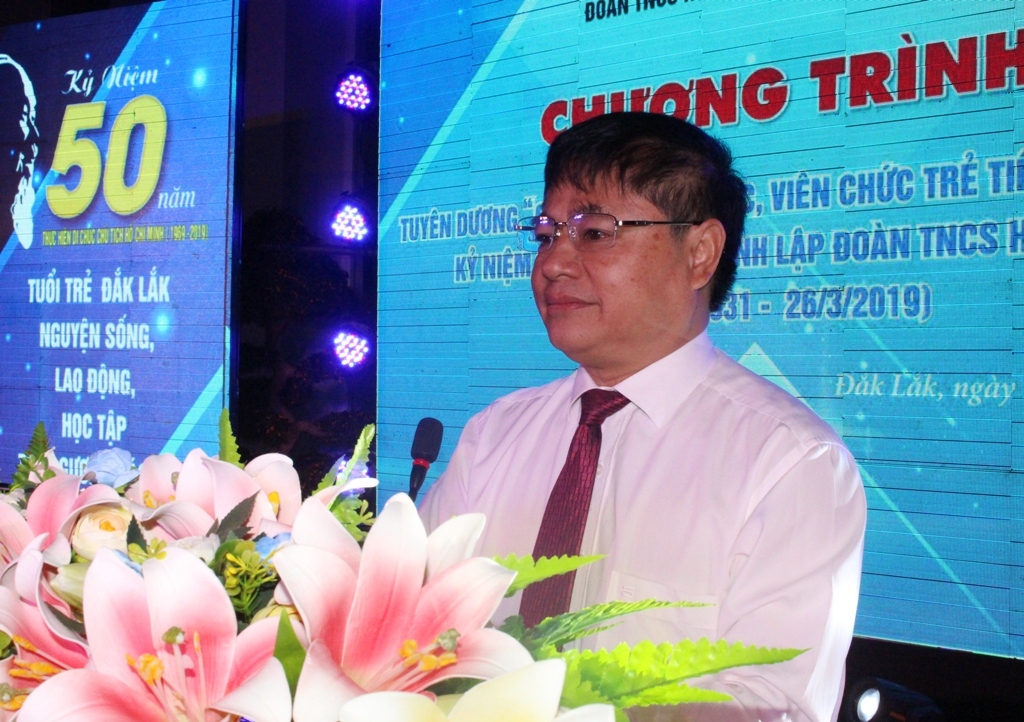 Phó Bí thư Thường trực Tỉnh ủy Phạm Minh Tấn phát biểu tại chương trình