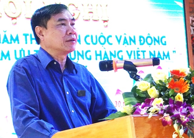 Phó Bí thư Tỉnh ủy Trần Quốc Cường phát biểu tại Hội nghị.