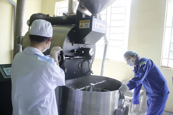 Phân xưởng sản xuất cà phê bột xuất khẩu của Công ty Cổ phần Đầu tư và Phát triển An Thái. 