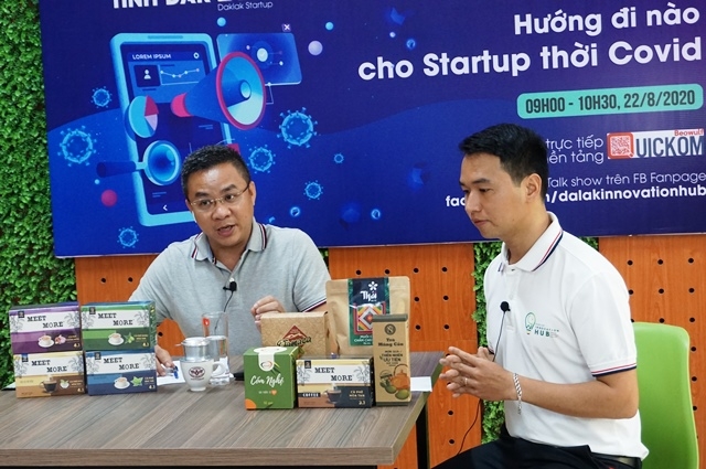 CEO của Meet & More, Giám khảo của vòng chung kết Cuộc thi Khởi nghiệp, khởi sự kinh doanh tỉnh Đắk Lắk năm 2018 Nguyễn Ngọc Luận 