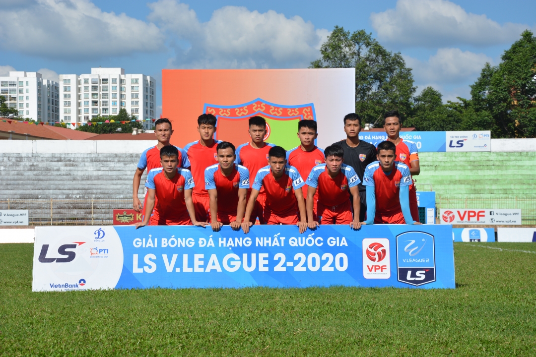 Đội hình Câu lạc bộ bóng đá Đắk Lắk tiếp đội khách Đồng Tháp ở giai đoạn 1.