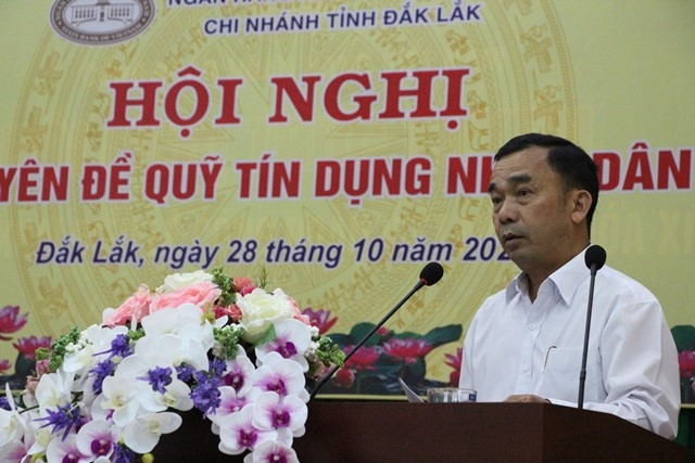 Đại diện Quỹ tín dụng Nhân dân Cao su Đắk Lắk phát biểu tại hội nghị