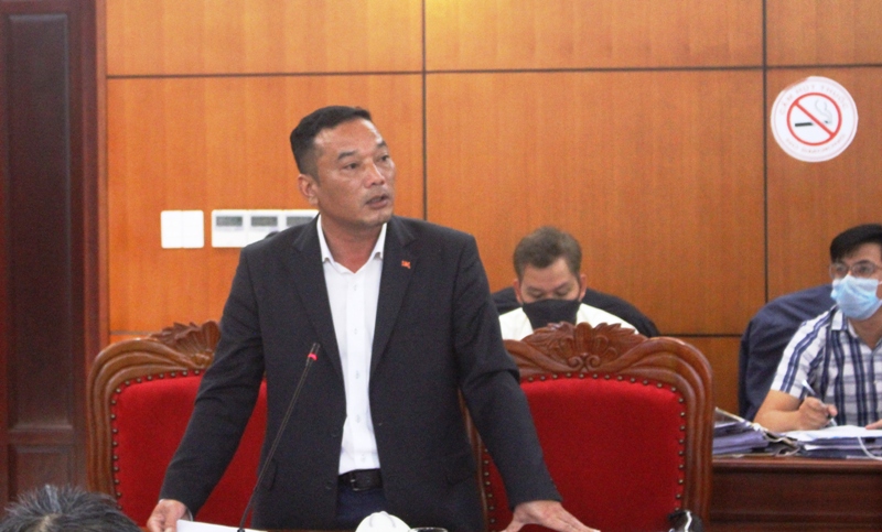 Phó Chủ tịch UBND tỉnh Y Giang Gry Niê Knơng phát biểu tại hội nghị