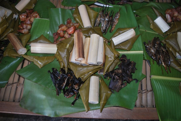 Choạc choạc um là một trong những món ăn truyền thống của người Cơ Tu. 