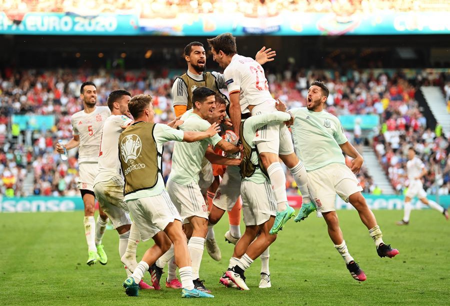 Tuyển Tây Ban Nha xứng đáng vào vòng tứ kết.