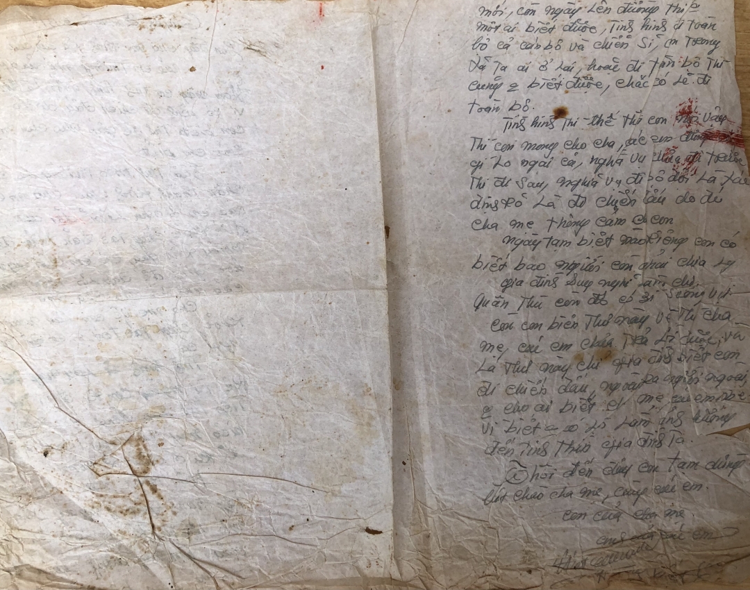 Bức thư cuối cùng của liệt sỹ Hoàng Viết Cầu gửi cho gia đình trước khi hy sinh. 